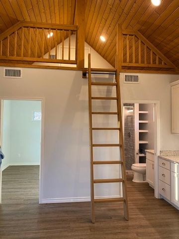 161 Shady Oaks LOOP, Cedar Creek, TX 78612