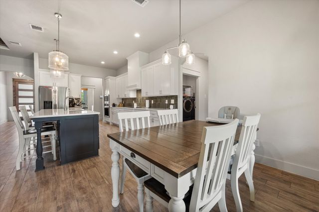 1052 Kessler Road, Weatherford, TX 76087