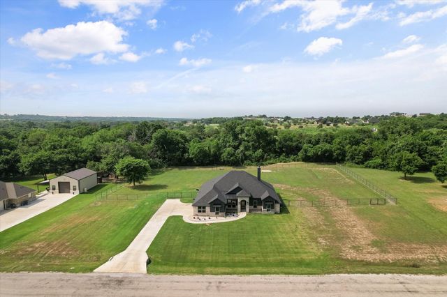 1052 Kessler Road, Weatherford, TX 76087