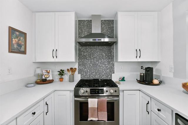 6205 Hylawn DR, Austin, TX 78723