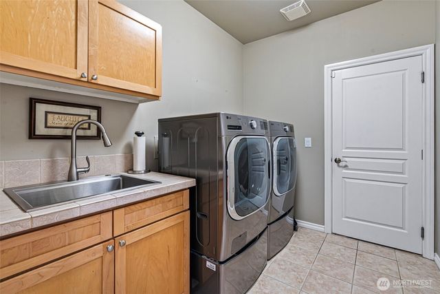 6505 Turnberry Lane SE, Olympia, WA 98501