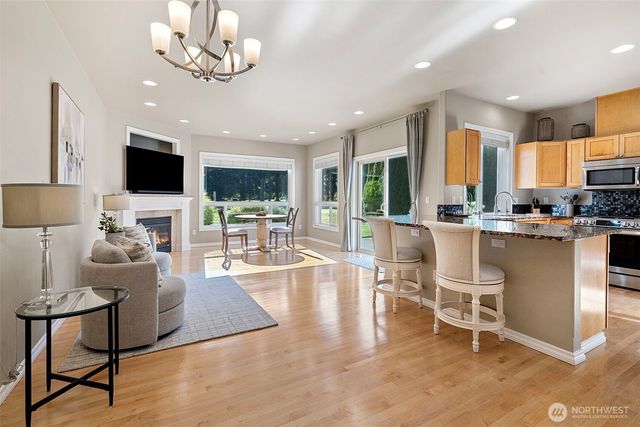 6505 Turnberry Lane SE, Olympia, WA 98501