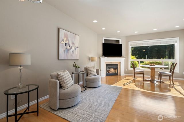 6505 Turnberry Lane SE, Olympia, WA 98501