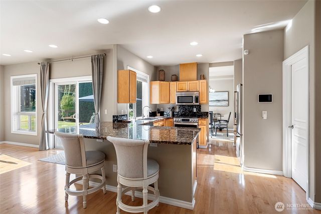 6505 Turnberry Lane SE, Olympia, WA 98501