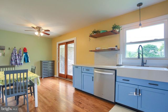 50 OLD ORCHARD CIRCLE, Camp Hill, PA 17011