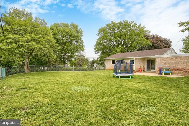 50 OLD ORCHARD CIRCLE, Camp Hill, PA 17011