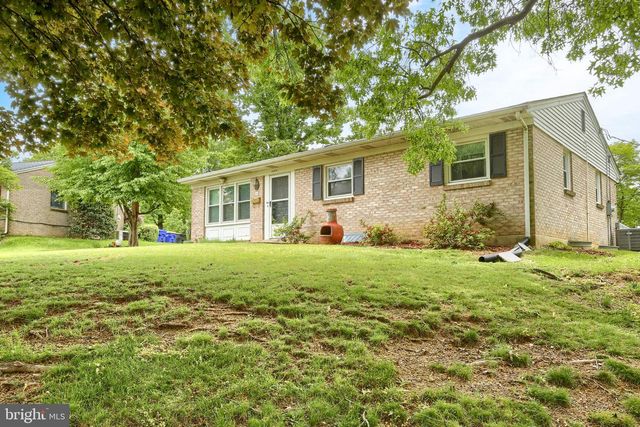50 OLD ORCHARD CIRCLE, Camp Hill, PA 17011