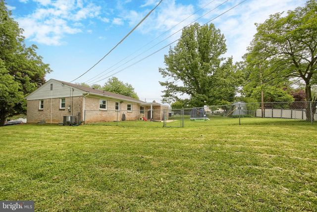 50 OLD ORCHARD CIRCLE, Camp Hill, PA 17011