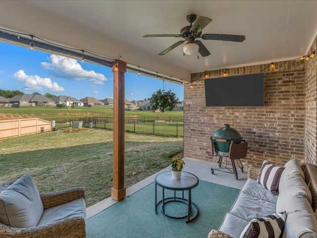 133 Brimestone Loop, Benton, LA 71006