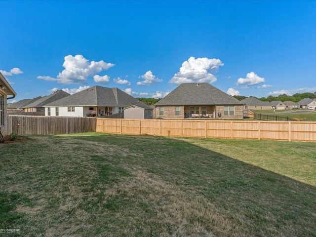 133 Brimestone Loop, Benton, LA 71006