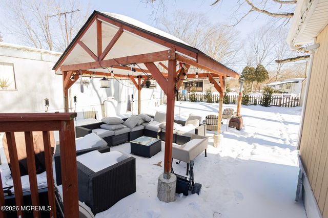 20 Grace Lane, Howell, NJ 07731