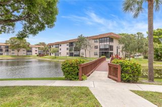 4950 E Sabal Palm Boulevard 106, Tamarac, FL 33319