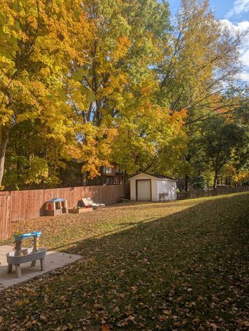 4984 Three Points Boulevard, Mound, MN 55364