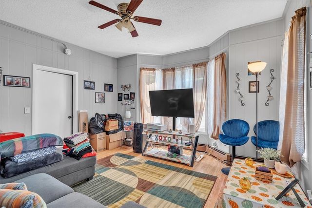 1 Metcalf Avenue, North Providence, RI 02911