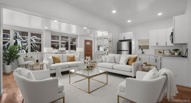 3412 Hunter Avenue, Bronx, NY 10475