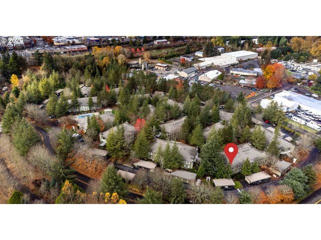 5054 FOOTHILLS Dr B, Lake Oswego, OR 97034