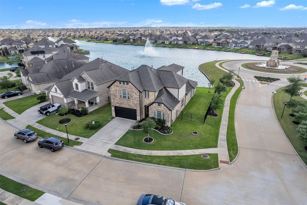 3919 Cantone Grotto Court, Katy, TX 77493