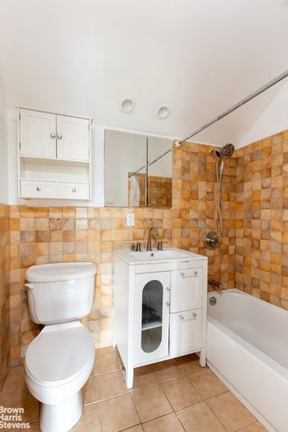 5637 DELAFIELD Avenue, New York City, NY 10471