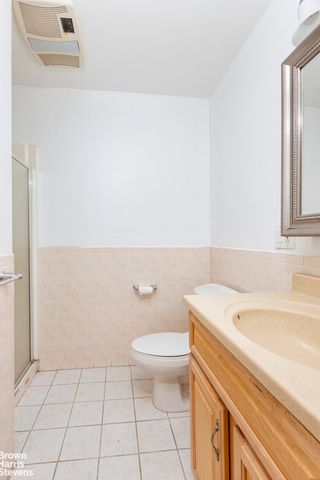 5637 DELAFIELD Avenue, New York City, NY 10471