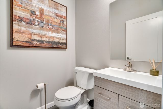 1828 Clorindi Circle NW, Gig Harbor, WA 98335