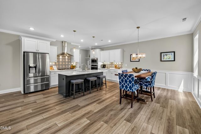 2812 Meadow Bluffs Way, Fuquay Varina, NC 27526