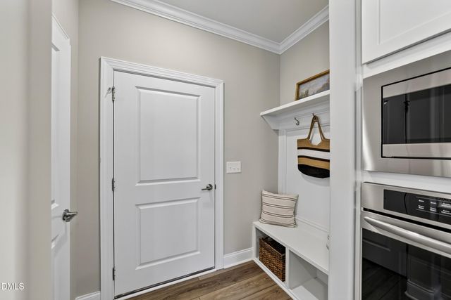 2812 Meadow Bluffs Way, Fuquay Varina, NC 27526