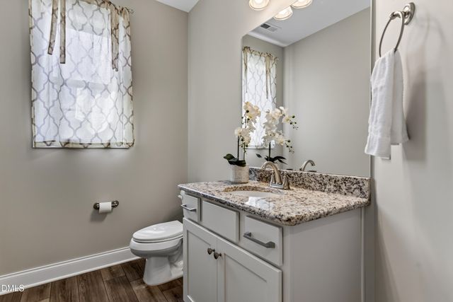 2812 Meadow Bluffs Way, Fuquay Varina, NC 27526