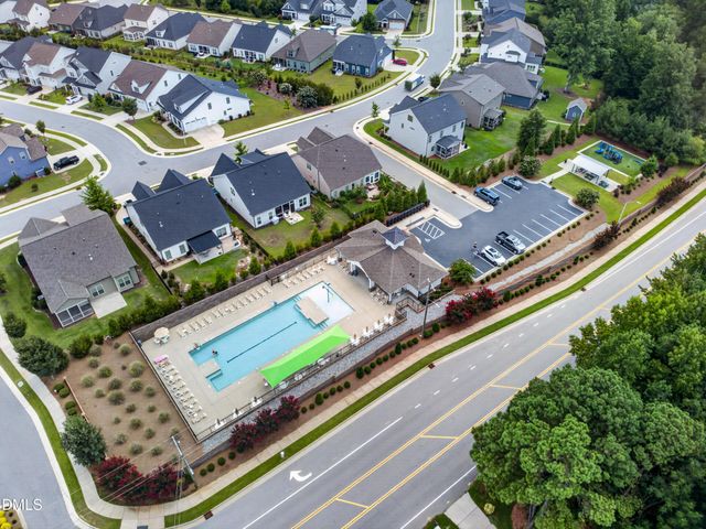 2812 Meadow Bluffs Way, Fuquay Varina, NC 27526