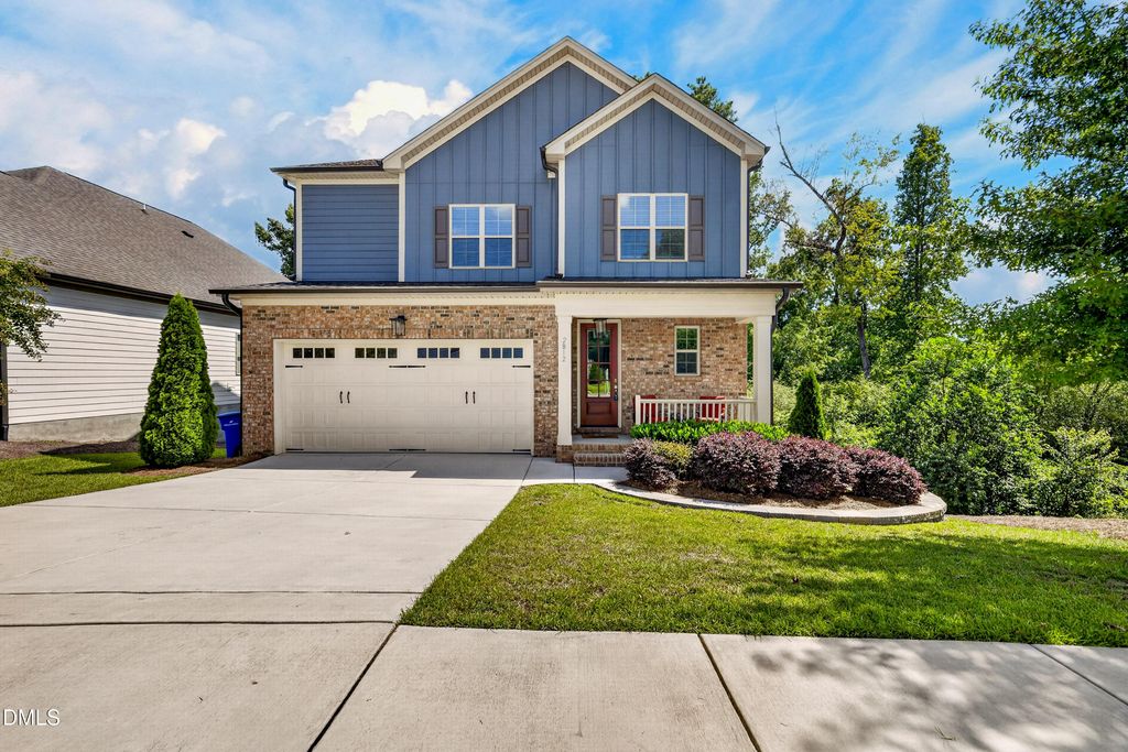 2812 Meadow Bluffs Way, Fuquay Varina, NC 27526