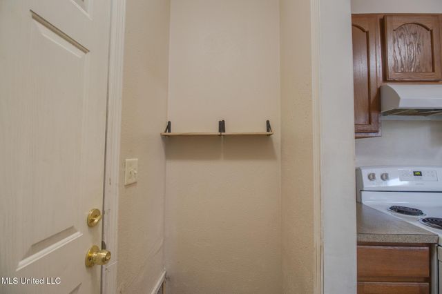 12203 Artes Street, A, Gulfport, MS 39503