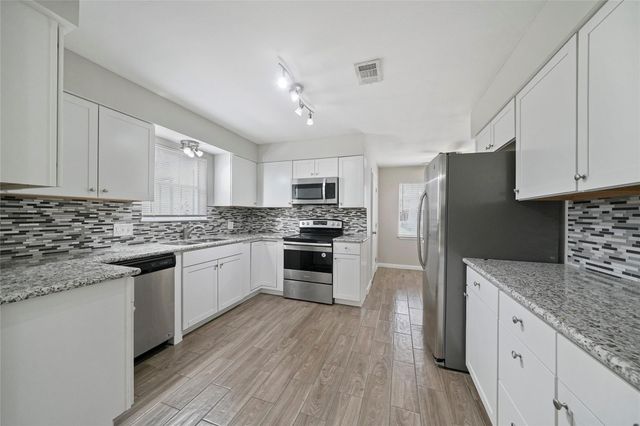 643 Ames Street, Spring, TX 77373