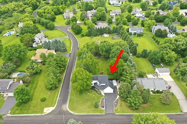 2412 Elk Drive, Spring Grove, IL 60081