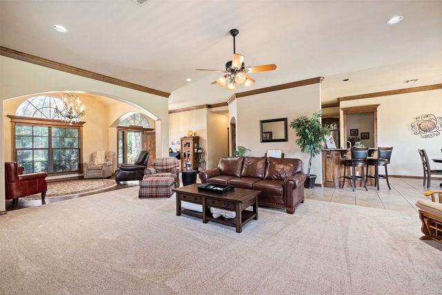 3604 Sagebrush Place, Yukon, OK 73099