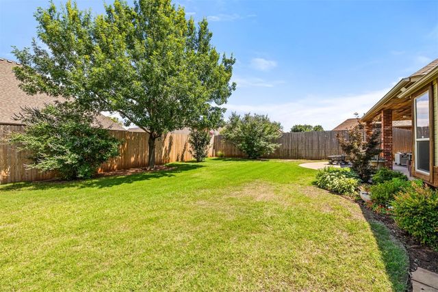 3604 Sagebrush Place, Yukon, OK 73099