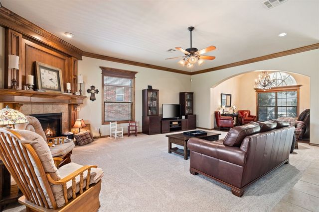 3604 Sagebrush Place, Yukon, OK 73099