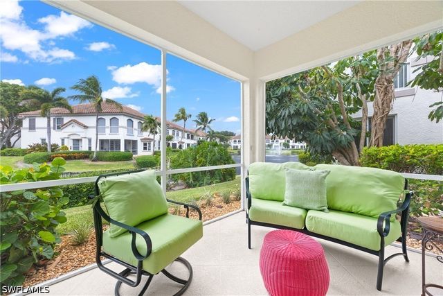 142 Colonade CIR 701, Naples, FL 34103