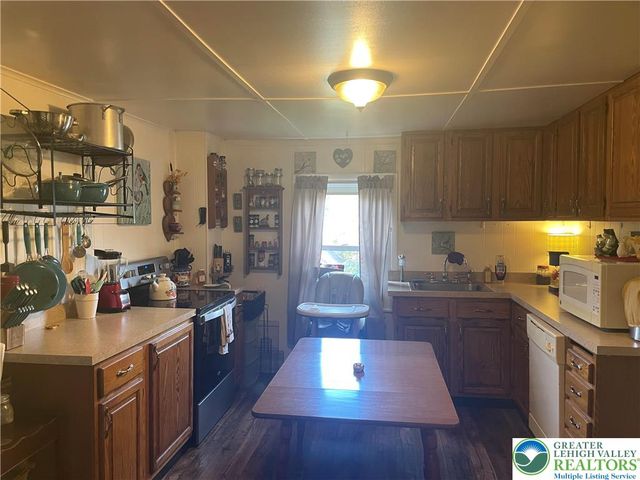 421 East Patterson Street, Lansford Boro, PA 18232