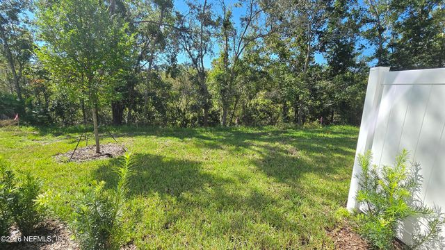 653 HOLLY LAKES Drive, Orange Park, FL 32073
