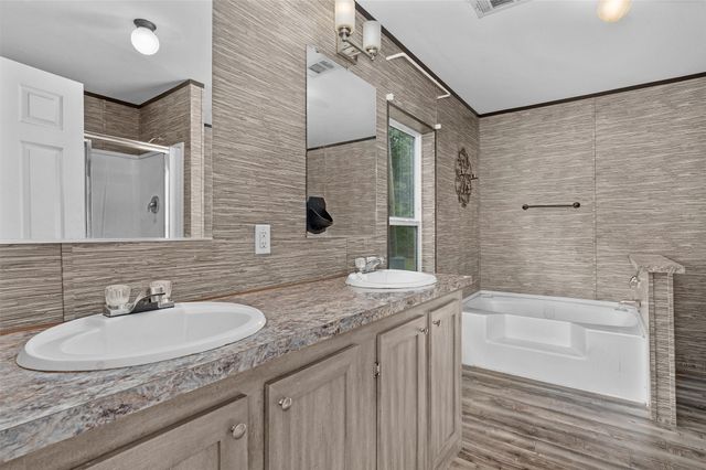 310 Merrill Lane, Benton, LA 71006