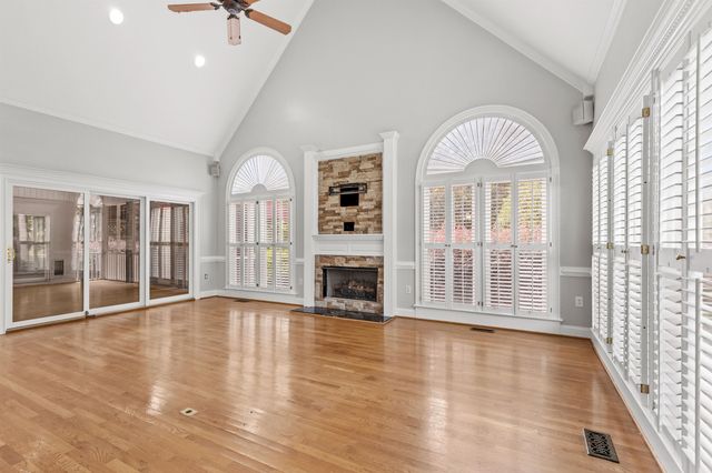 724 W Tara Lane, Duncan, SC 29334