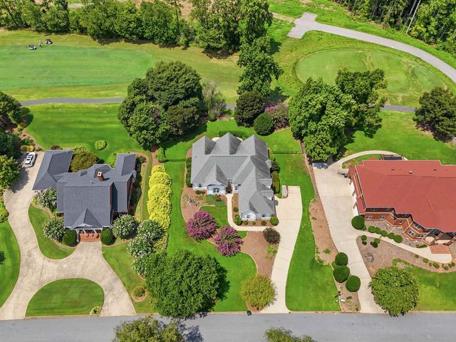 724 W Tara Lane, Duncan, SC 29334