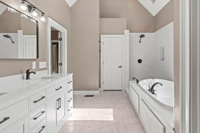 724 W Tara Lane, Duncan, SC 29334