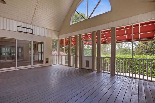 724 W Tara Lane, Duncan, SC 29334