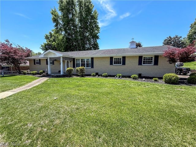 2100 Foley Avenue, Parkersburg, WV 26104