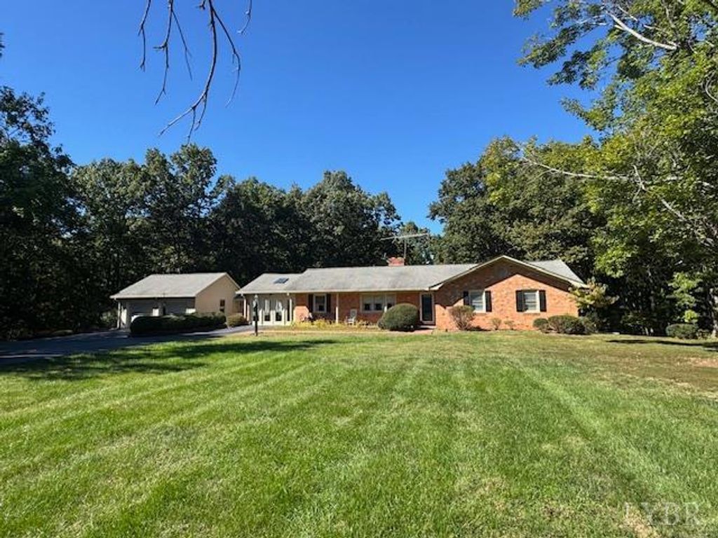 733 Morning Star Road, Appomattox, VA 24522