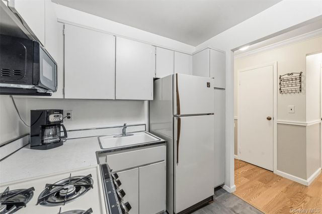 2221 Palmer Avenue 3P, New Rochelle, NY 10801