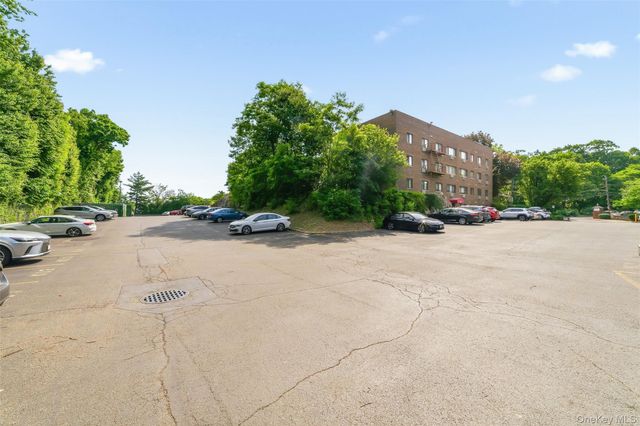 2221 Palmer Avenue 3P, New Rochelle, NY 10801