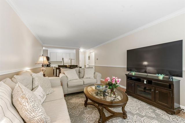 2221 Palmer Avenue 3P, New Rochelle, NY 10801