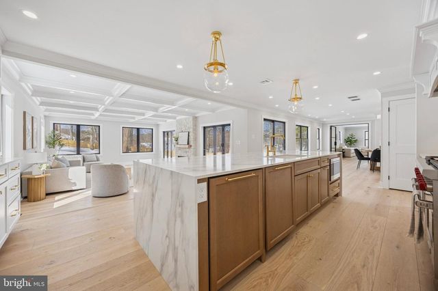 2577 WAYLAND RD, Berwyn, PA 19312