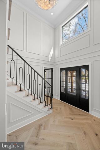 2577 WAYLAND RD, Berwyn, PA 19312